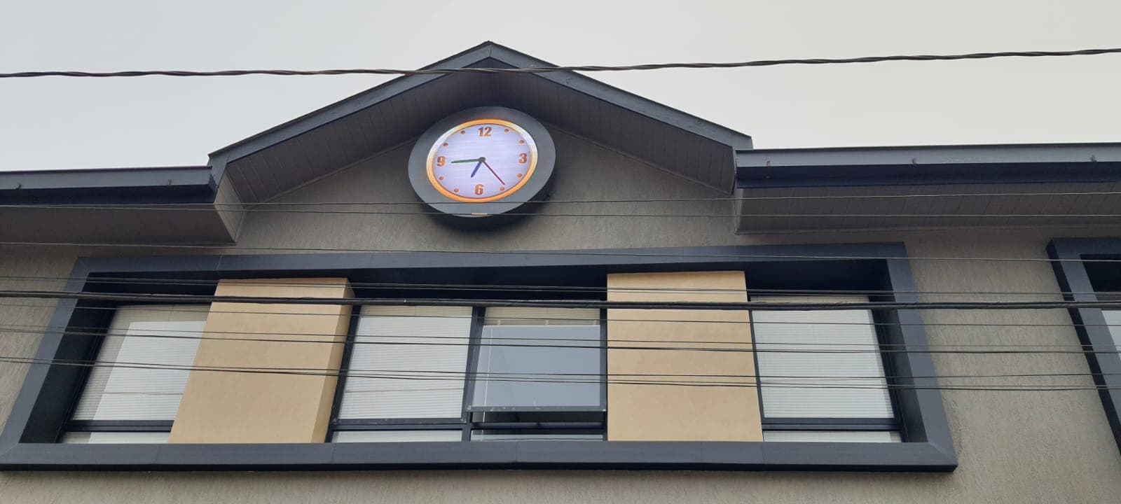 Painel LED outdoor relógio
